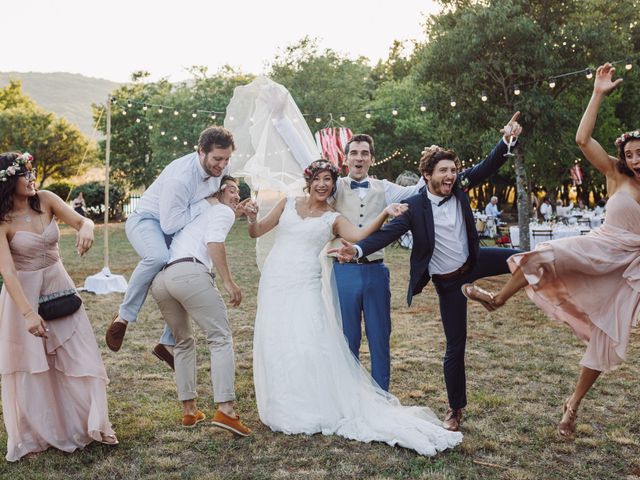 Le mariage de Olivier et Julie à Éguilles, Bouches-du-Rhône 123