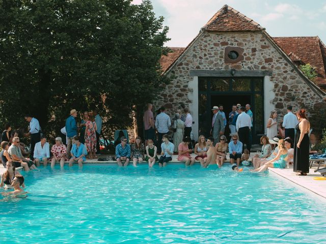 Le mariage de Jake et Phoebe à Curemonte, Corrèze 36