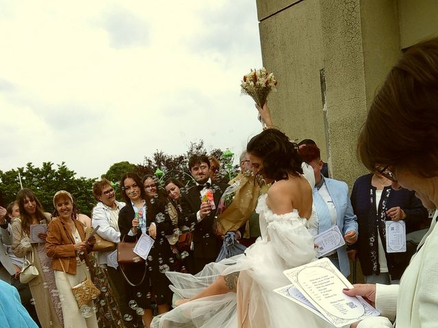 Le mariage de Théo et Cynthia à L&apos;Isle-d&apos;Espagnac, Charente 11