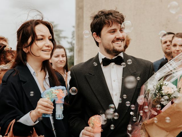 Le mariage de Théo et Cynthia à L&apos;Isle-d&apos;Espagnac, Charente 25