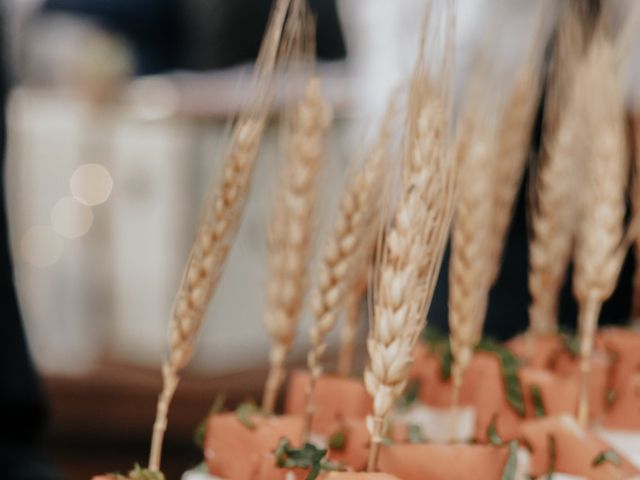 Le mariage de Théo et Cynthia à L&apos;Isle-d&apos;Espagnac, Charente 49