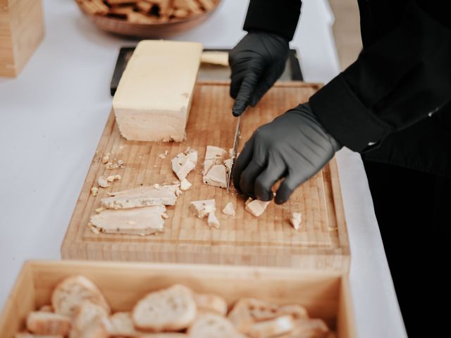 Le mariage de Théo et Cynthia à L&apos;Isle-d&apos;Espagnac, Charente 52