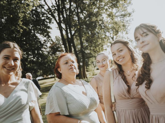 Le mariage de Christophe et Laetitia à Gosnay, Pas-de-Calais 9