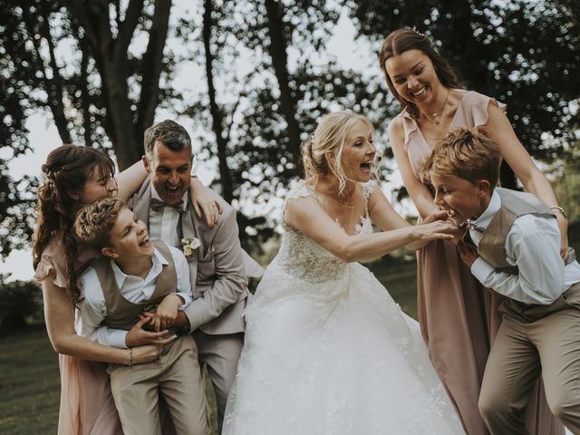 Le mariage de Christophe et Laetitia à Gosnay, Pas-de-Calais 12