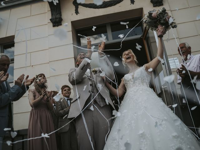 Le mariage de Christophe et Laetitia à Gosnay, Pas-de-Calais 28