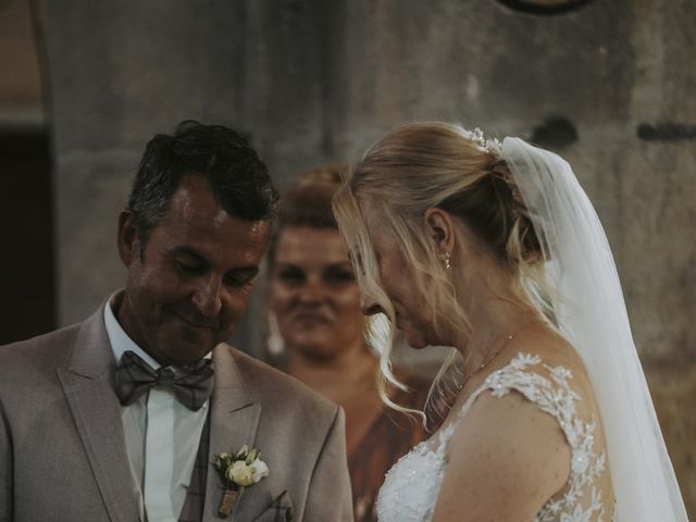 Le mariage de Christophe et Laetitia à Gosnay, Pas-de-Calais 34