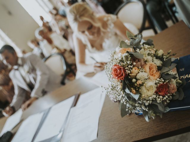 Le mariage de Christophe et Laetitia à Gosnay, Pas-de-Calais 35