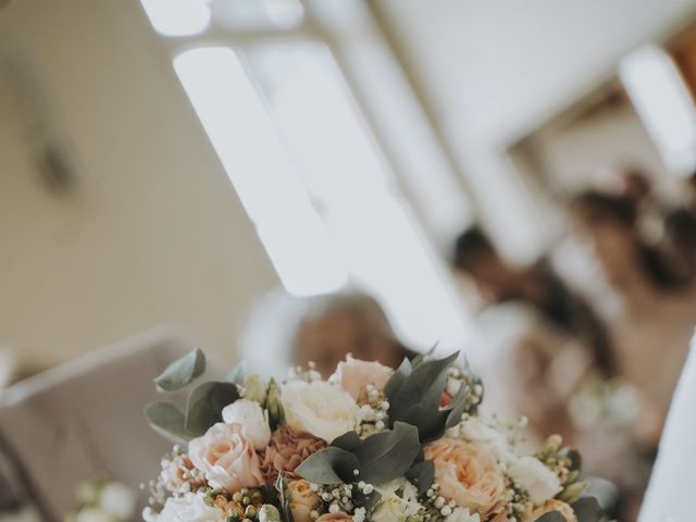 Le mariage de Christophe et Laetitia à Gosnay, Pas-de-Calais 38