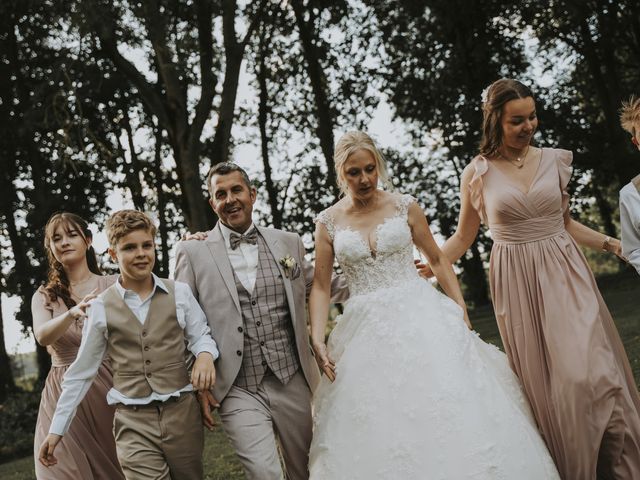 Le mariage de Christophe et Laetitia à Gosnay, Pas-de-Calais 85