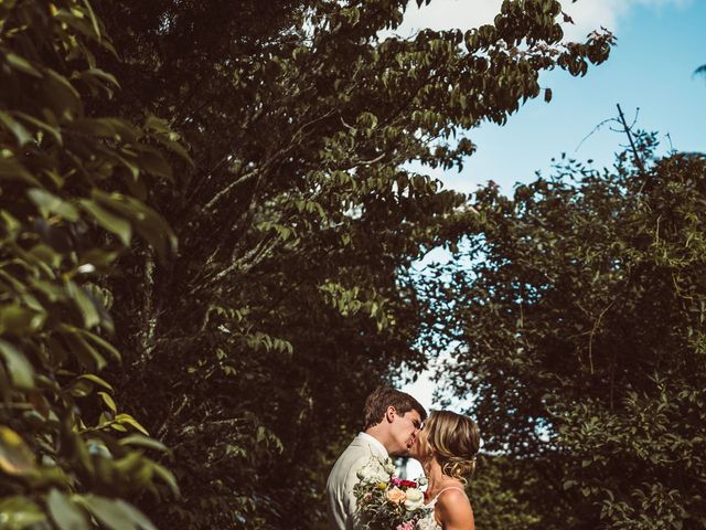 Le mariage de Chris et Kira à Excideuil, Dordogne 70