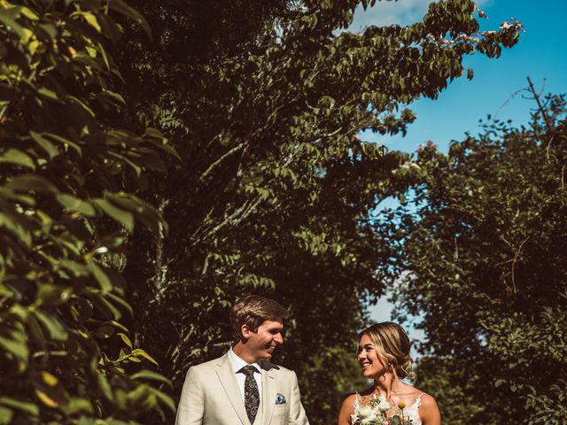 Le mariage de Chris et Kira à Excideuil, Dordogne 71