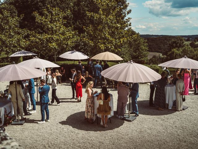 Le mariage de Chris et Kira à Excideuil, Dordogne 82