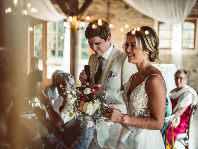 Le mariage de Chris et Kira à Excideuil, Dordogne 103