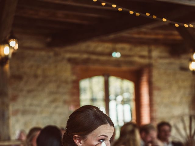 Le mariage de Chris et Kira à Excideuil, Dordogne 105