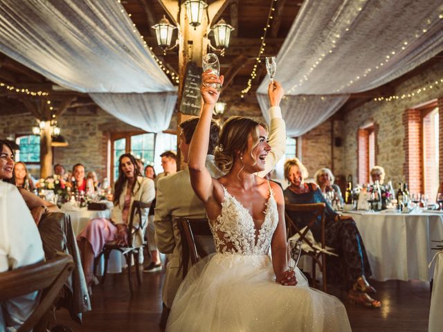 Le mariage de Chris et Kira à Excideuil, Dordogne 108