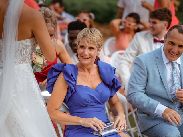 Le mariage de Théo et Candice à Roquebrune-sur Argens, Var 11