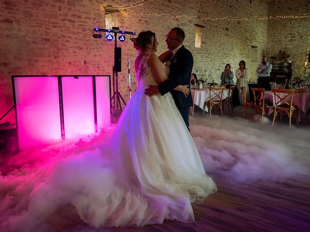 Le mariage de Philippe et Véronique à Vouvant, Vendée 5