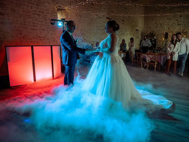 Le mariage de Philippe et Véronique à Vouvant, Vendée 10