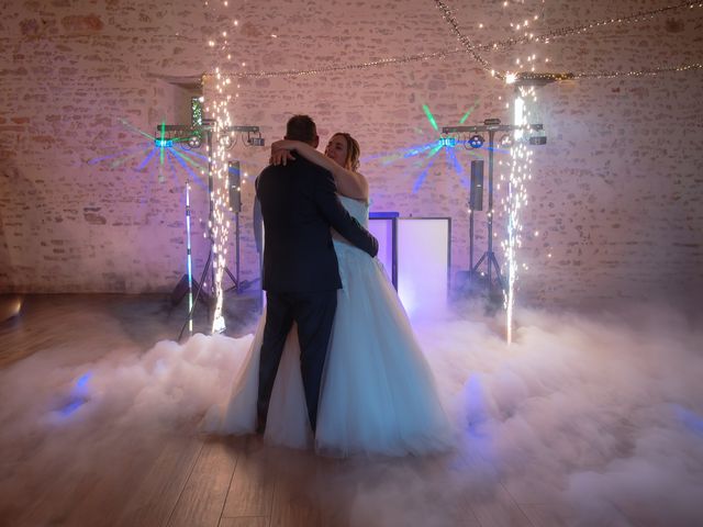 Le mariage de Philippe et Véronique à Vouvant, Vendée 13