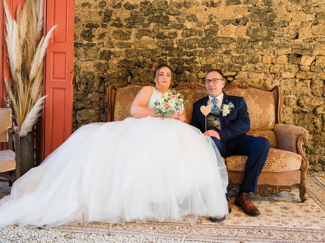 Le mariage de Philippe et Véronique à Vouvant, Vendée 39