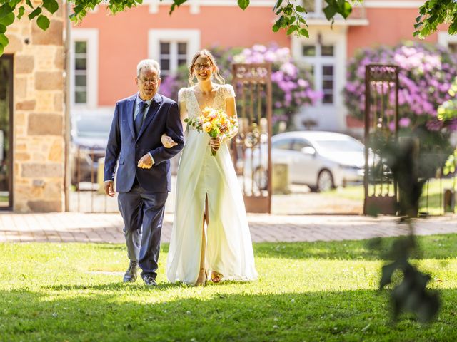 Le mariage de Ronan et Paula à La Lucerne-d'Outremer, Manche 12