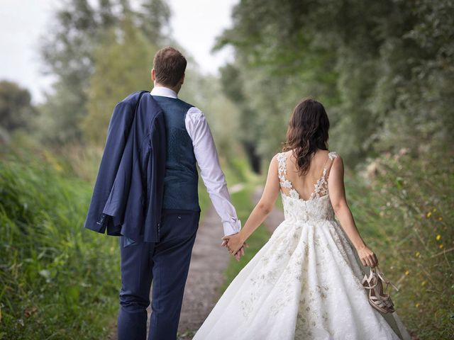 Le mariage de Romain et Thaïs à Saint-Omer, Pas-de-Calais 82