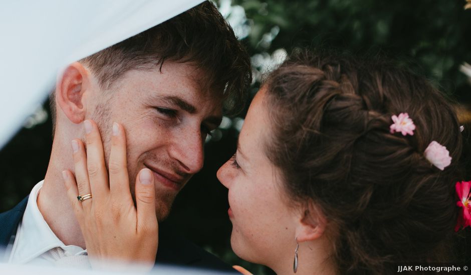 Le mariage de Jake et Phoebe à Curemonte, Corrèze