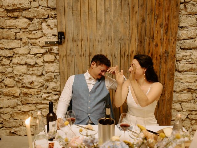 Le mariage de Sebastien et Cécile à Grignan, Drôme 94