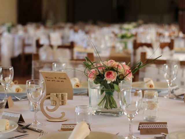 Le mariage de Pierre et Sarah à Lamothe-Montravel, Dordogne 15