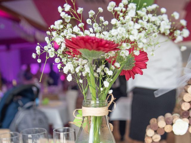 Le mariage de Jérôme et Marie-Laure à Prigonrieux, Dordogne 3