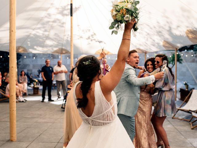 Le mariage de Thomas et Sarah à Aimargues, Gard 61