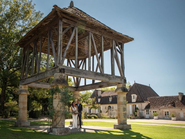 Le mariage de Aurelie  et Sébastien   à Aillas, Gironde 17