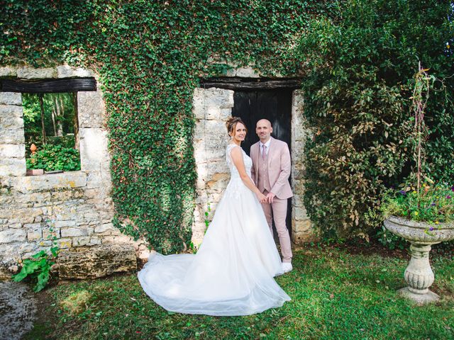 Le mariage de Angela et Mickaël à Chantonnay, Vendée 48