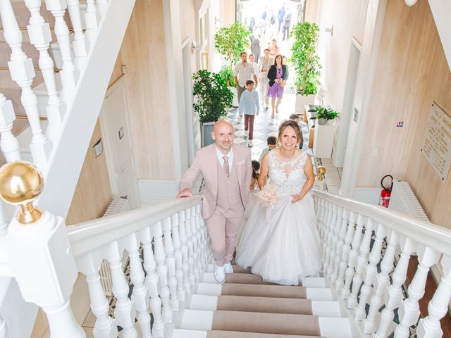 Le mariage de Angela et Mickaël à Chantonnay, Vendée 57