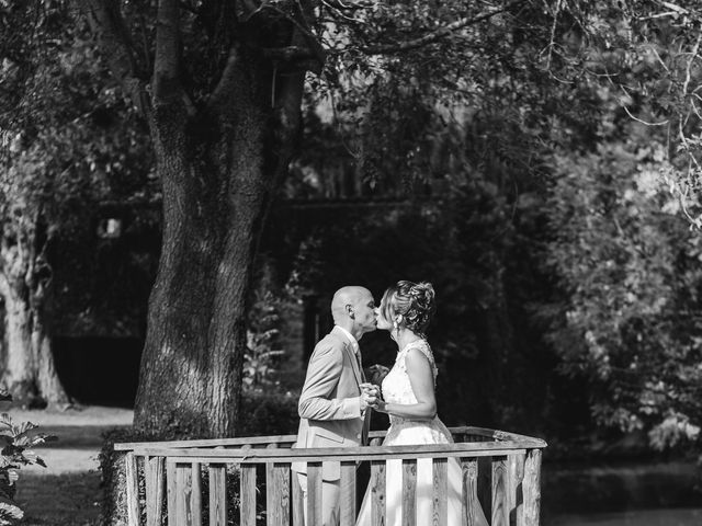 Le mariage de Angela et Mickaël à Chantonnay, Vendée 61