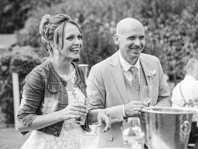 Le mariage de Angela et Mickaël à Chantonnay, Vendée 65