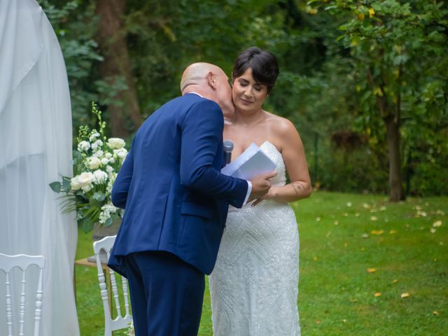 Le mariage de Jean-Paul et Sarra à Messy, Seine-et-Marne 27
