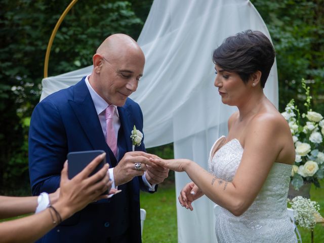 Le mariage de Jean-Paul et Sarra à Messy, Seine-et-Marne 30