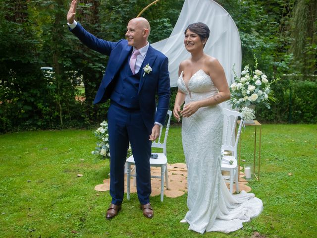 Le mariage de Jean-Paul et Sarra à Messy, Seine-et-Marne 35