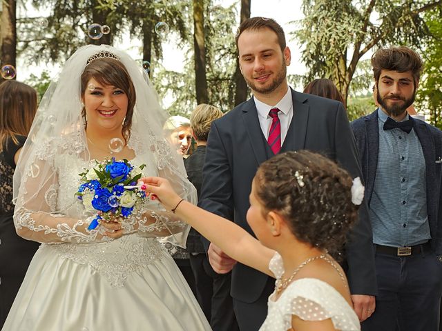 Le mariage de Florian et Rose à Saint-Chamond, Loire 4