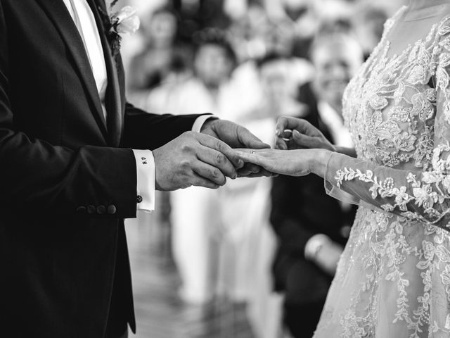 Le mariage de Benjamin et Marine à Préaux-Bocage, Calvados 15