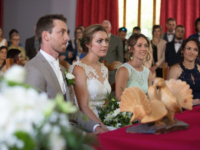 Le mariage de Fabien et Mathilde à Saint-Jean-de-Maurienne, Savoie 27