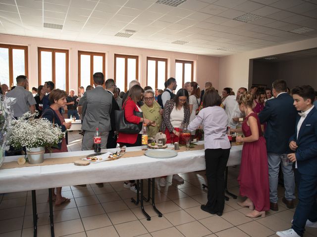 Le mariage de Fabien et Mathilde à Saint-Jean-de-Maurienne, Savoie 65