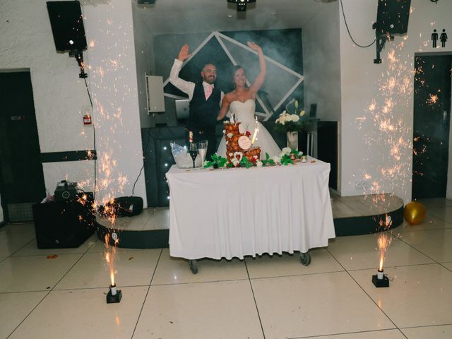 Le mariage de Jean-Christophe et Sabrina à Auriol, Bouches-du-Rhône 76