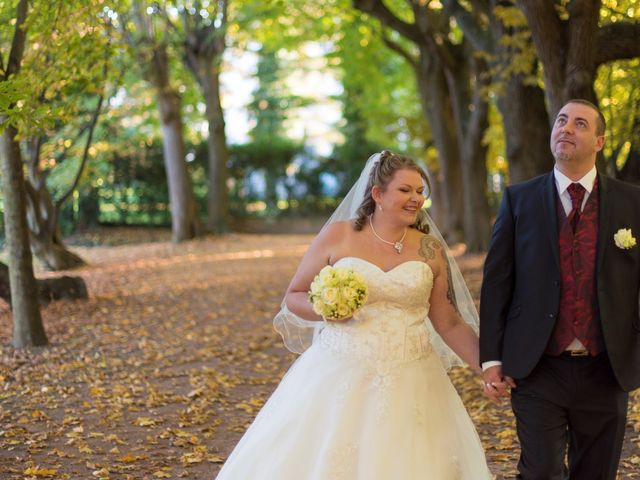 Le mariage de Julien et Roxane à Clermont-Ferrand, Puy-de-Dôme 30