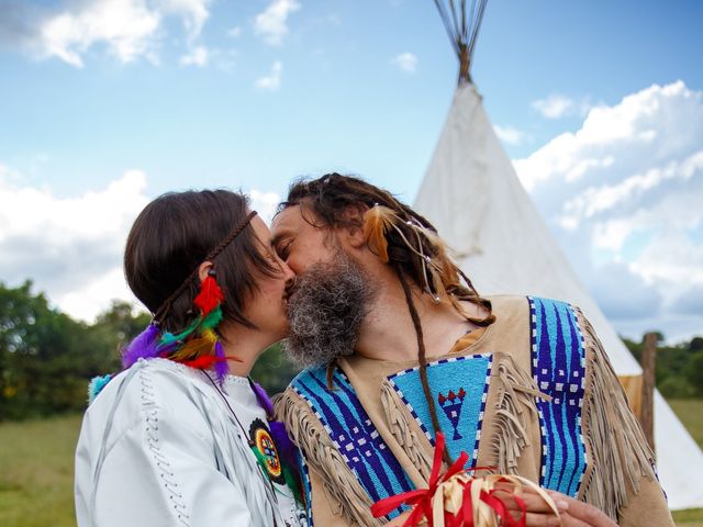 Le mariage de Erik et Laëtitia à Lanet, Aude 24