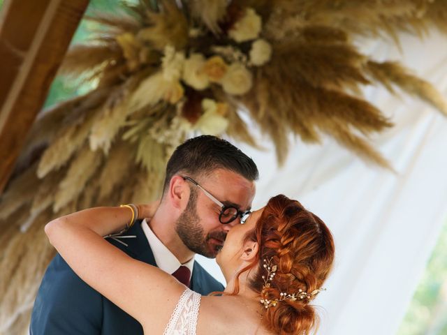 Le mariage de Philippe et Magalie à Beaumontois-en-Périgord, Dordogne 9