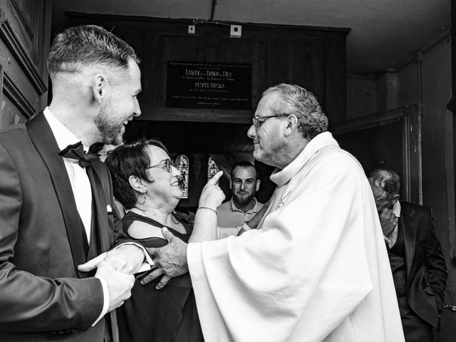 Le mariage de Antoine et Fanny à Salins-les-Bains, Jura 13