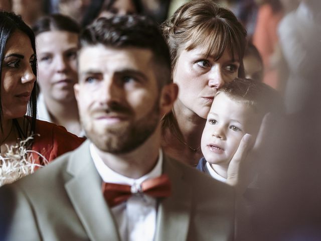 Le mariage de Antoine et Fanny à Salins-les-Bains, Jura 24