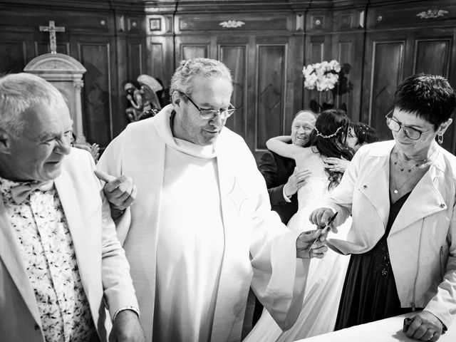 Le mariage de Antoine et Fanny à Salins-les-Bains, Jura 26